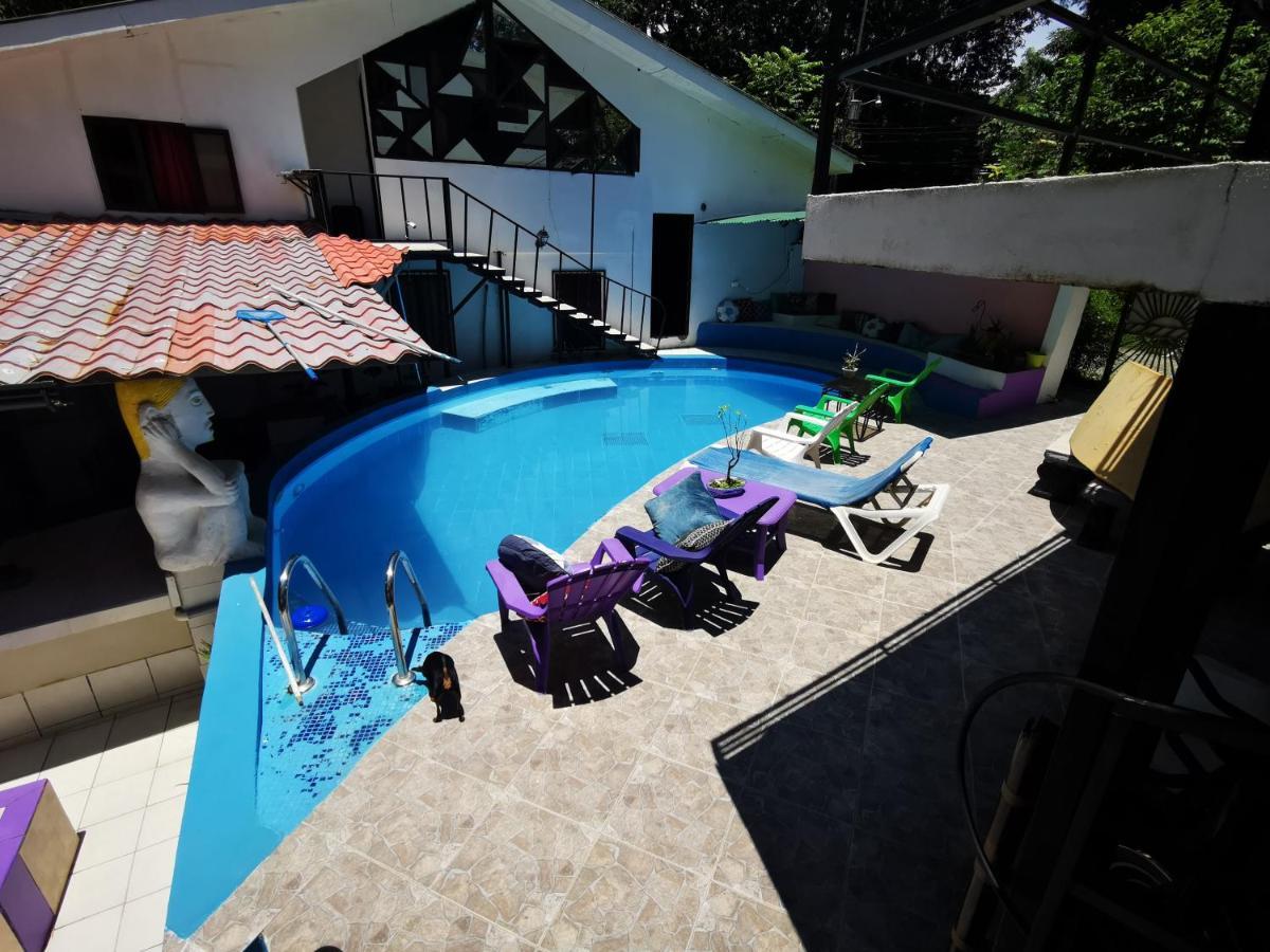 Отель Cabinas Cafe Del Mar Мануэль-Антонио Экстерьер фото