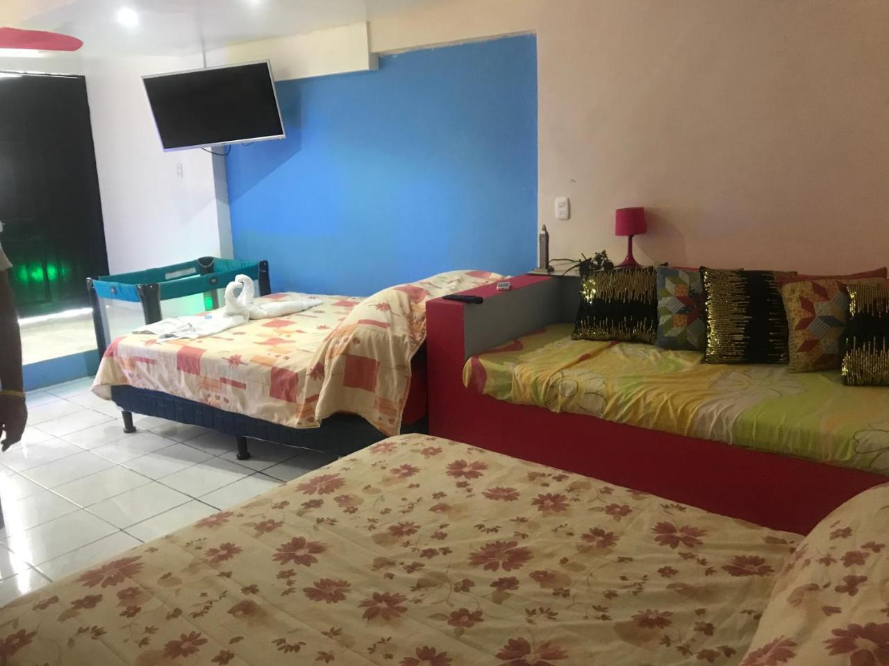 Отель Cabinas Cafe Del Mar Мануэль-Антонио Экстерьер фото